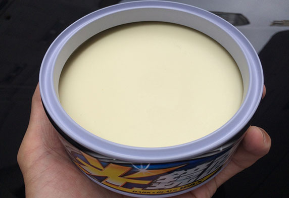 Soft99 New Scratch Clear Wax Dark - 04